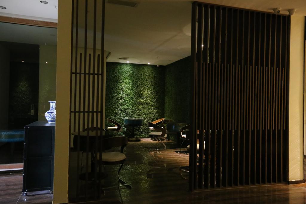 Sotel Inn Hotel San Yuan Li Branch Kanton Zewnętrze zdjęcie