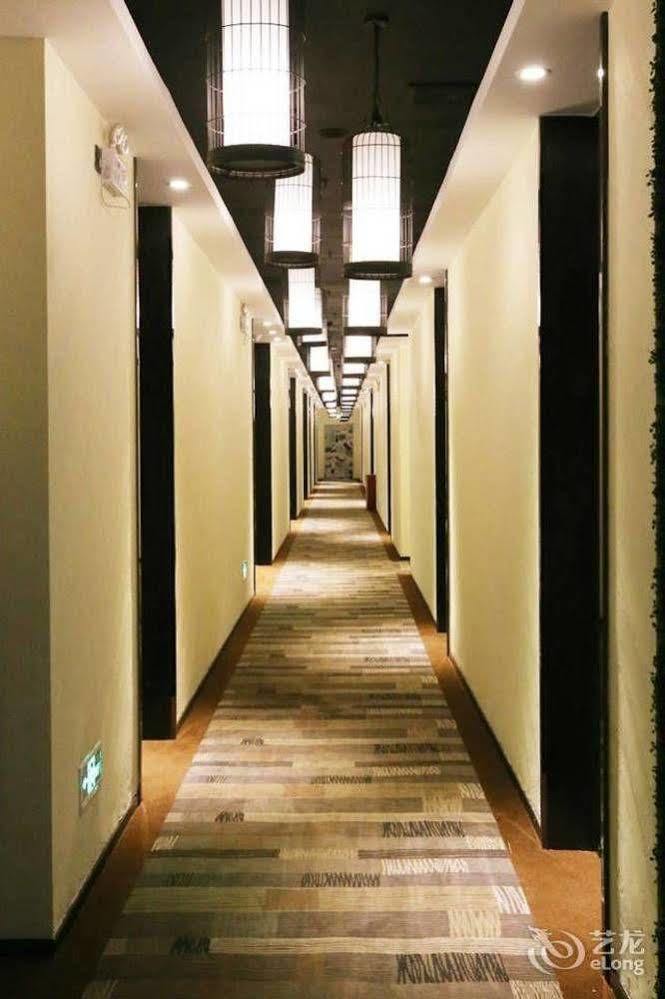 Sotel Inn Hotel San Yuan Li Branch Kanton Zewnętrze zdjęcie